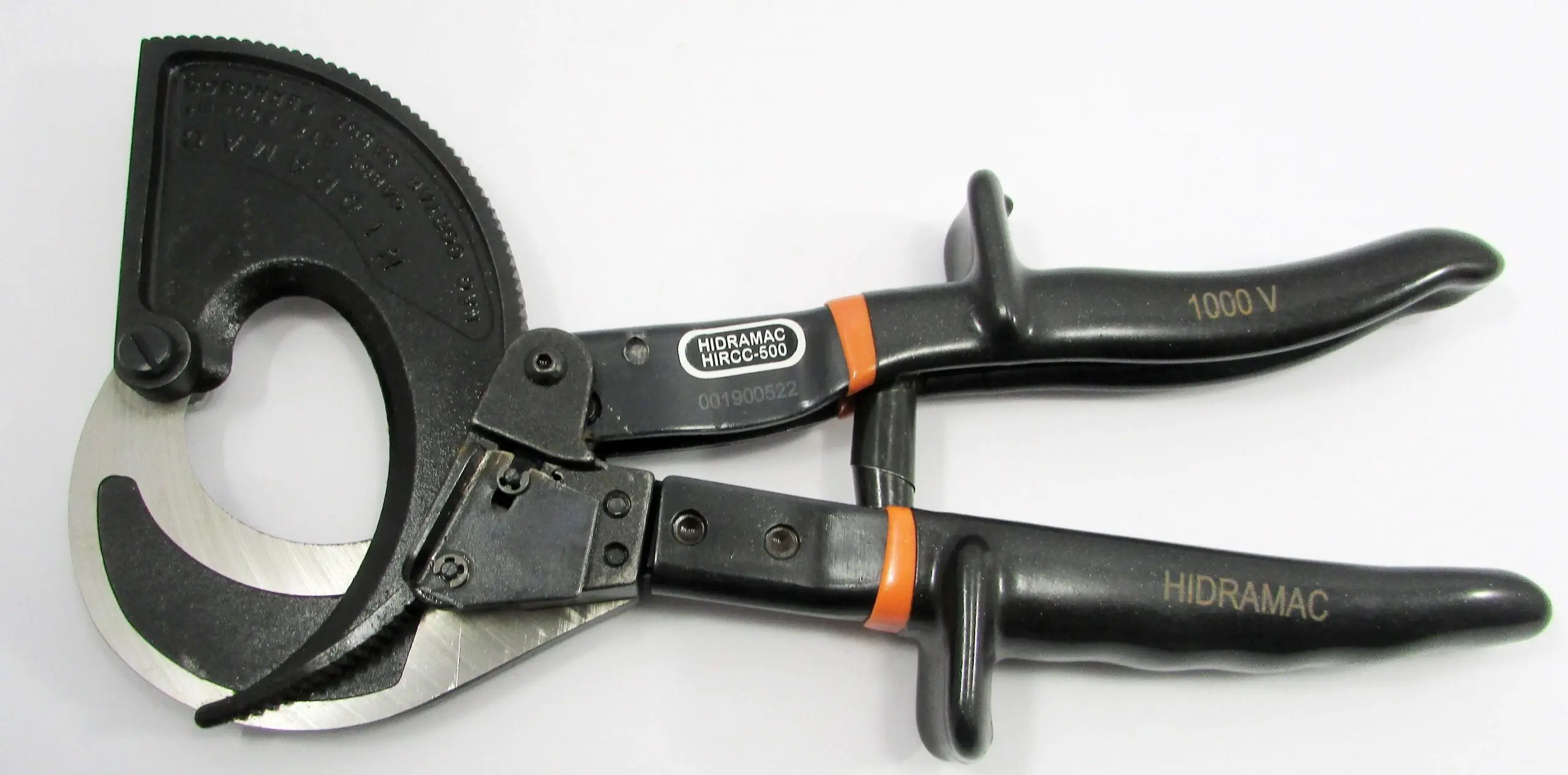 Por que investir em uma tesoura corta cabos? Conheça os benefícios!